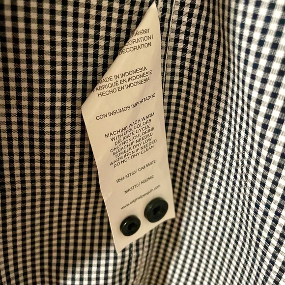Penguin Gingham Button Down Size Large - Picture 7 of 9